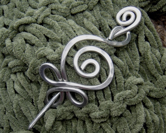 Irish shawl pin deals