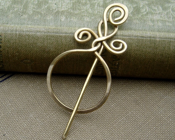  Circle With A Twist Shawl Pin, Sterling Silver