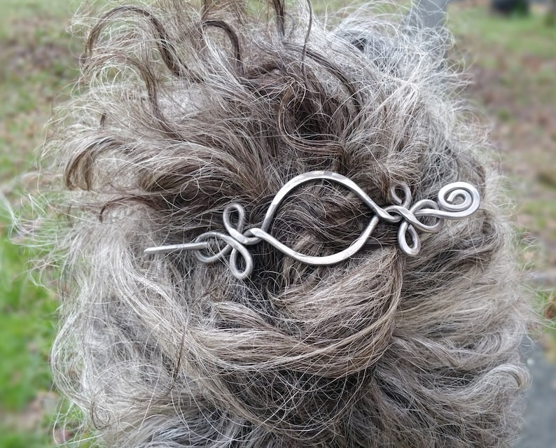 Large Celtic Hair Slide With Stick, Open Eye With Twist Aluminum Hair Pin, Hair Barrette, Hammered Metal Shawl Pin, Long Hair Clip image 3