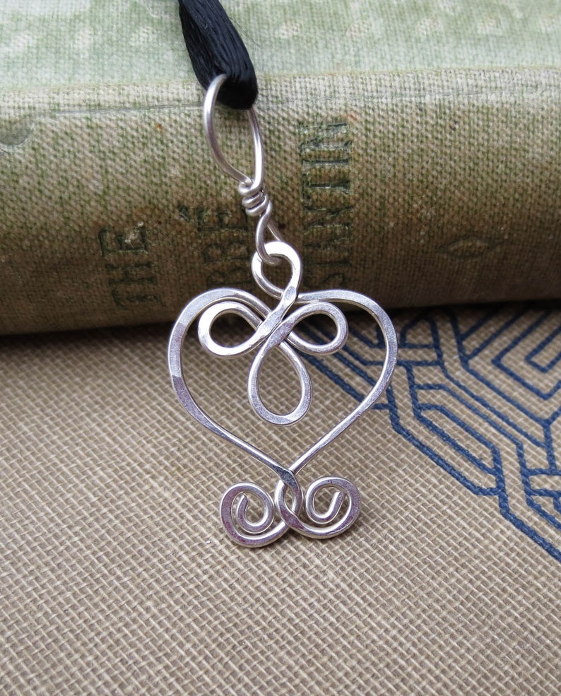 Little Celtic Heart Necklace, Valentine's Day Gift, Small Silver Heart Pendant Celtic Necklace, Celtic Knot Jewelry for Girls, Anniversary image 3