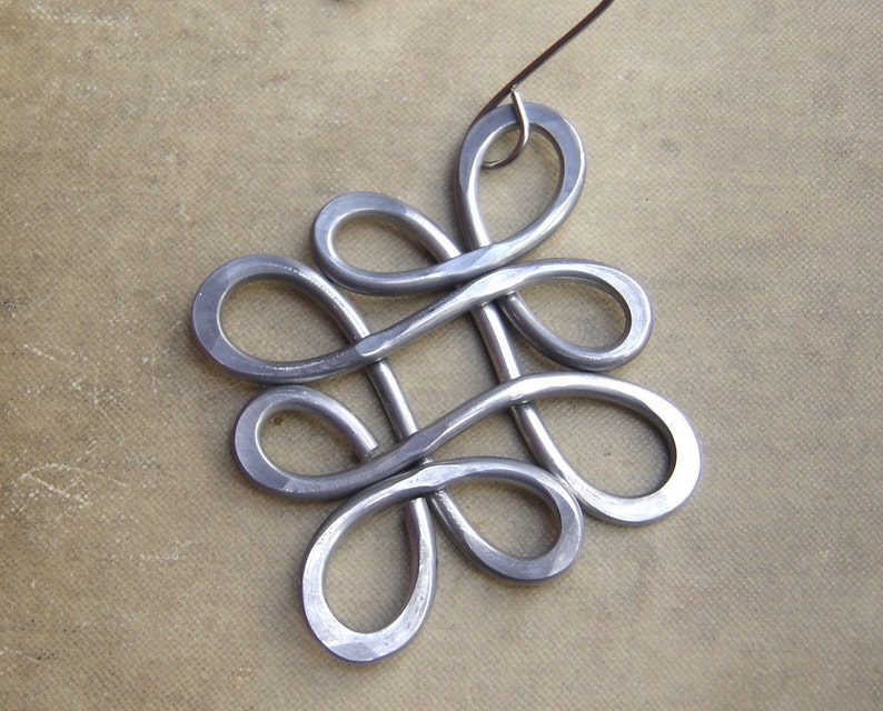 Looping Crossed Knots Celtic Christmas Ornament, Christmas Gift, Hanging Irish Decoration image 4