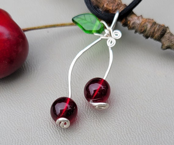 ☆Hei☆ berry fruit necklace HE24SPNFW670XXFR Designer fashion, Seoul-fully created | W Concept