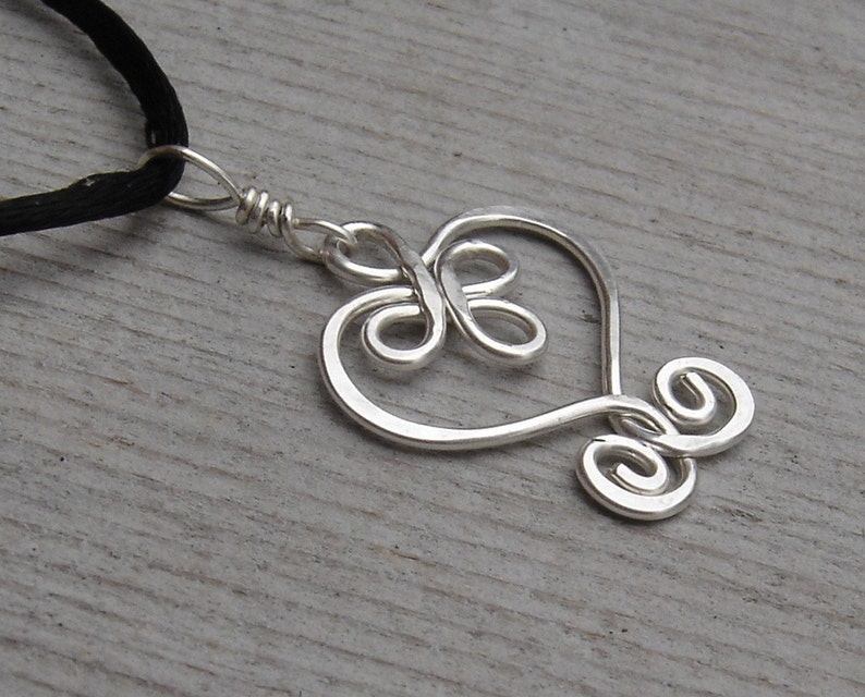 Celtic Heart Pendant, Sterling Silver Wire, Valentine's Day Gift for Her Celtic Necklace, Silver Heart Jewelry, Silver Heart Necklace, Wife image 4