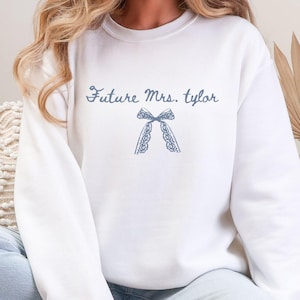 Future Mrs Sweatshirt Personalized, Coquette Bow Bridal Sweatshirt, Custom Wedding Crewneck, Bride Getting Ready Gift