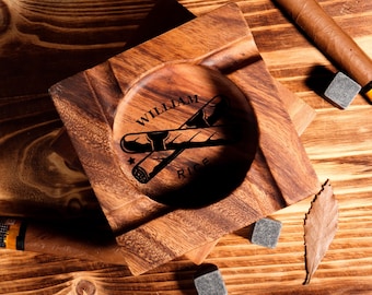 Personalized Cigar Ashtray, Cigar Holder, Unique Ashtray, Walnut wood Ashtray, Cigar Accessory, Husband & Fathers Gift, Groomsman Gift
