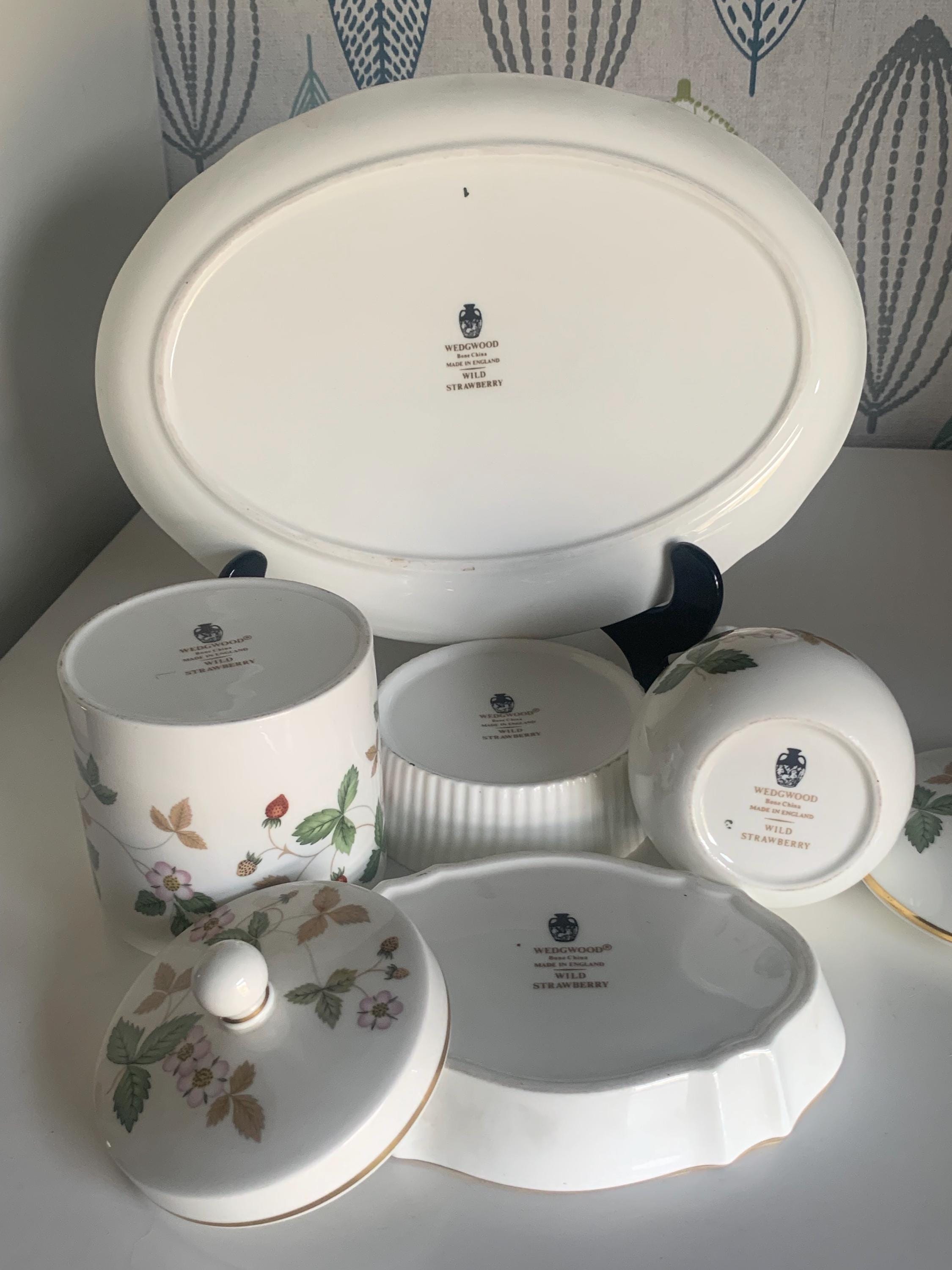 Wedgwood Wild Strawberry Dressing Table Set. - Etsy