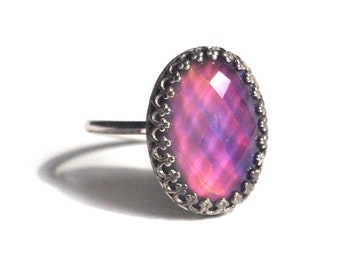 Classic Crown Faceted Mood Ring in Sterling Silver with Color Changing Stone