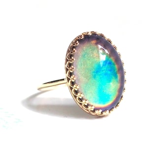 Classic 14kt Gold Crown Mood Ring