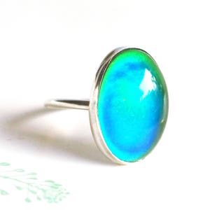 Mood Ring in Sterling Silver, Color Changing Ring image 2