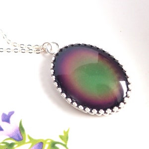 Large Crown Mood Necklace in Sterling Silver with Color Changing Stone