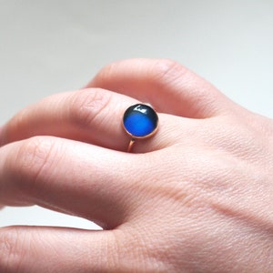 Mood Ring, 14kt Gold, Color Changing Stone image 9