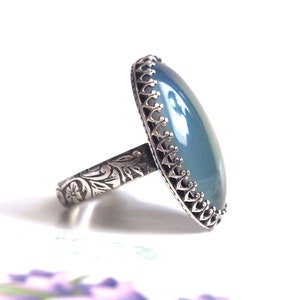 Cocktail Mood Ring with Floral Band in Antiqued Sterling Silver image 4