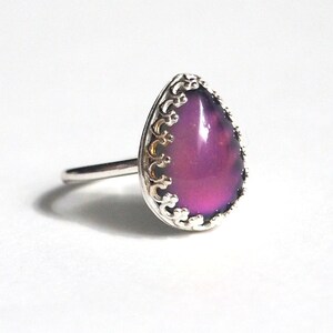 Medium Teardrop Mood Ring in Sterling Silver with Color Changing Stone image 2