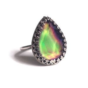 Faceted Teardrop Mood Ring in Antiqued Sterling Silver with Color Changing Stone