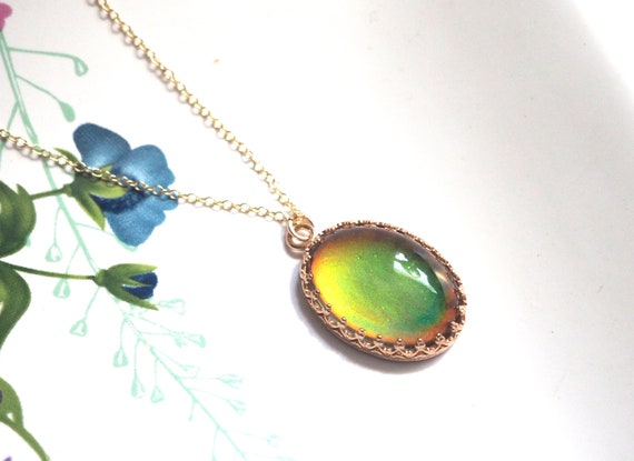 アクセサリー inmood stone-necklace Amazon.com: Crystal Pendant Necklace With Gold Edge Dyed