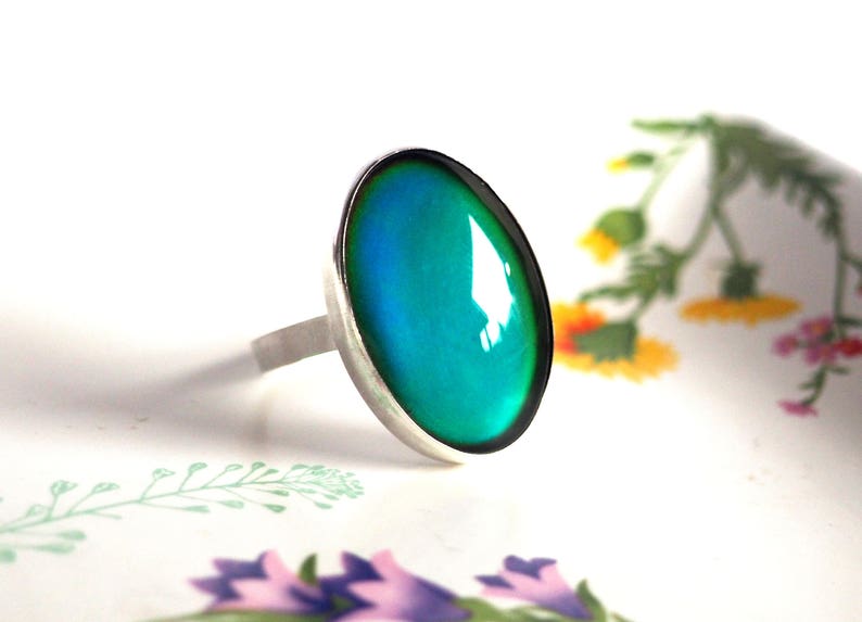 Sterling Silver Large Mood Ring, Cocktail Ring image 5