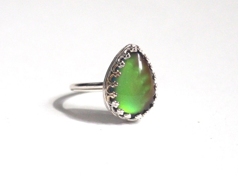 Medium Teardrop Mood Ring in Sterling Silver with Color Changing Stone image 7