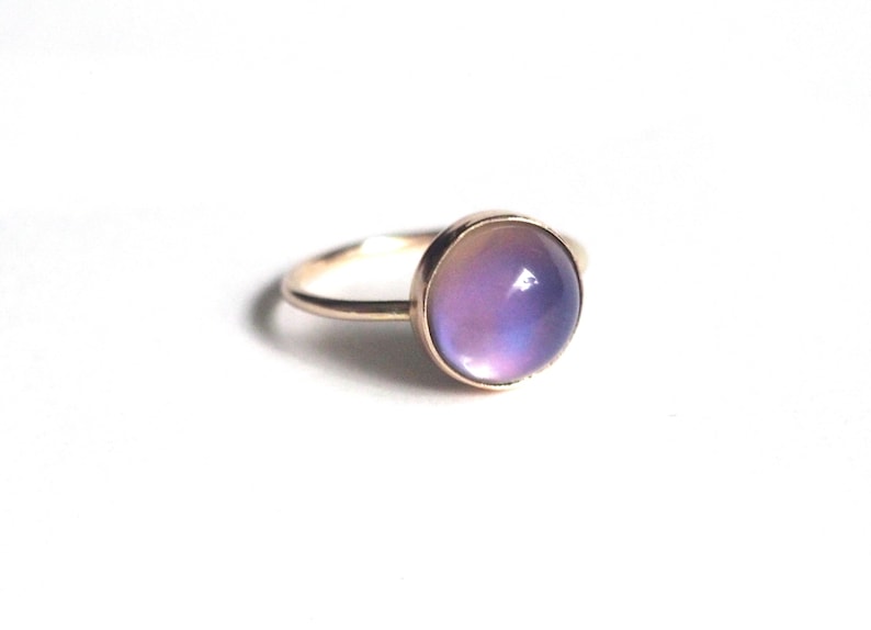 Mood Ring, 14kt Gold, Color Changing Stone image 1