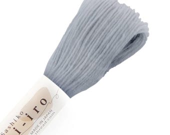 Sashiko Thread, Medium Skein 40m, Paletone Cloudy Grey A20
