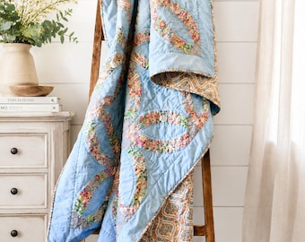 Heirloom Floral Patchwork Quilt in Soft Blue