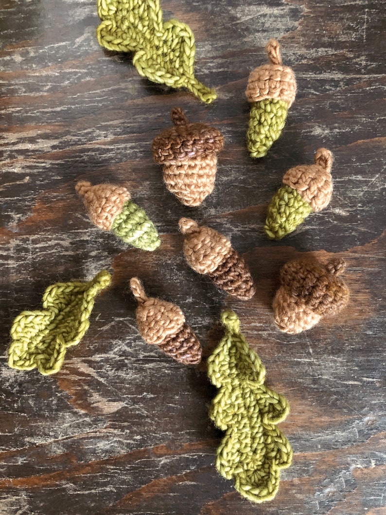 CROCHET PATTERN Acorns and Oak Leaves Pattern Set Digital Download Autumn Collection image 2