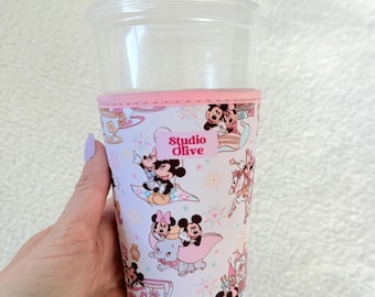Magisches Paar Teetassen Getränkehülle - Kaffee Hülle - Charakter Eiskaffee Hülle | Iced Drink - Girly Tassenärmel