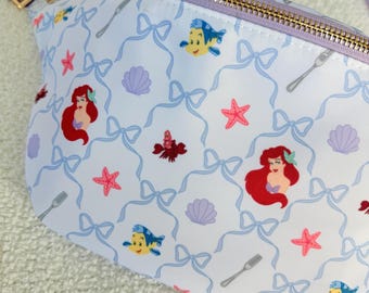 Pochete feminina sereia tamanho XL | Pochete feminina sereia | Bolsa com personagens | Amigos do Lugar Mais Feliz | Pochete com personagens