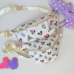 Sac banane géant Magical Friends | Sac banane banane pour enfant et femme | Sac Personnages | Amis du lieu le plus heureux | Sac banane Personnages