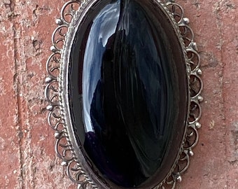 Vintage 1970s Large Oval Onyx Brooch Mexican Silver OOAK