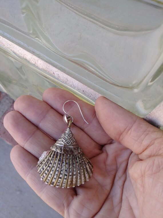 Vintage 1980s Sea Shell Earrings Dangle Style Pie… - image 4