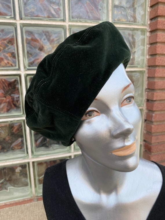 Vintage 1940s Green Velvet Hat Beret Tam Sz OS