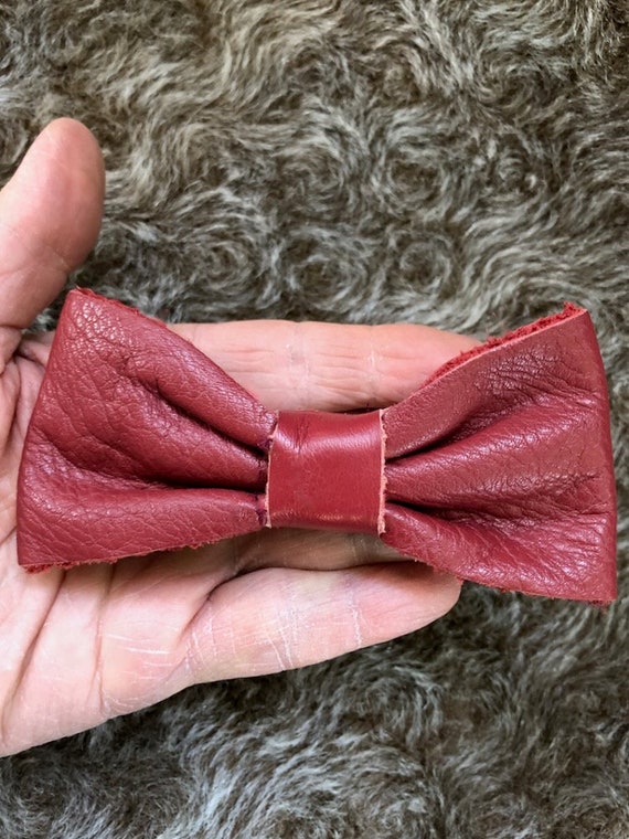 Vintage 1980s Red Leather Bow Hair Clip Barrette - image 1