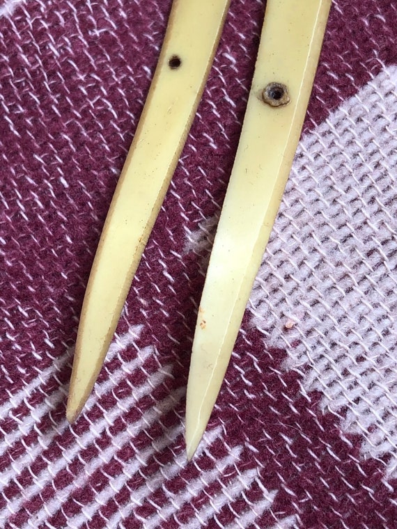 Outils De Manucure Et Crochets À Boutons Vintage En Celluloïd Français