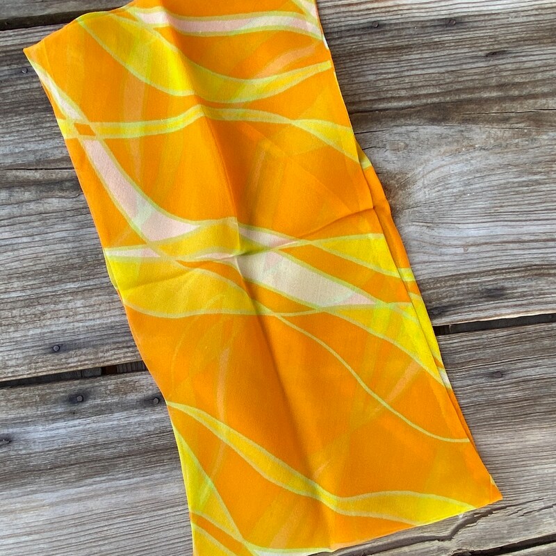 2026 Smokey Scarf 35x35 main image 0
