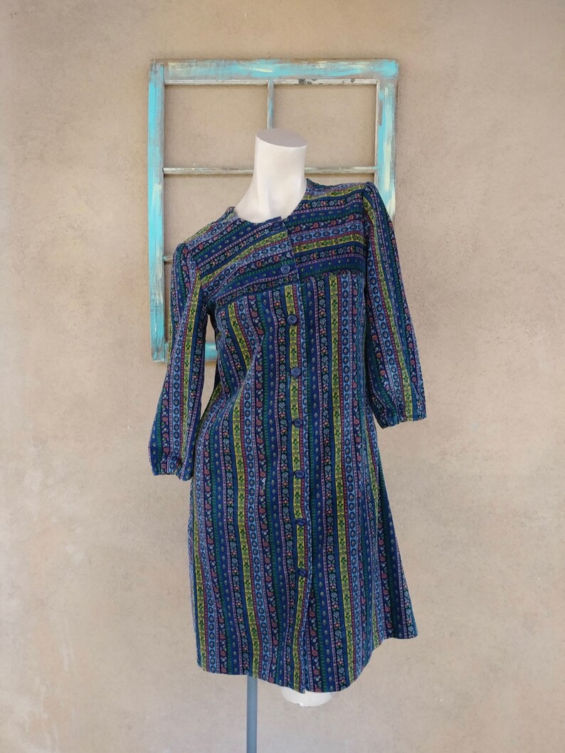 Vintage 1960s Corduroy Dress Shirtdress Sz S B34