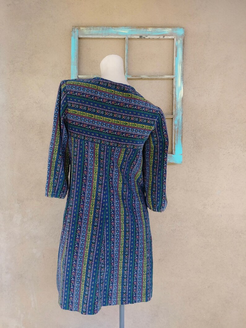 Vintage 1960s Corduroy Dress Shirtdress Sz S B34