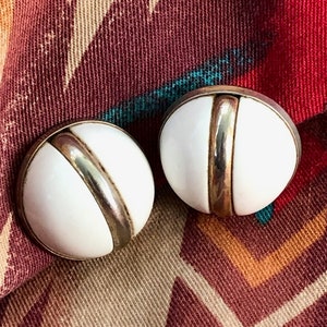 Vintage 1970s 1980s White Button Earrings Clip On