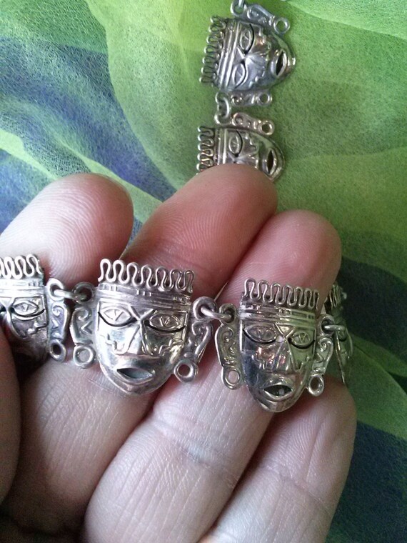 Vintage 1950s Silver Mayan Face Necklace Set 4 pc… - image 4