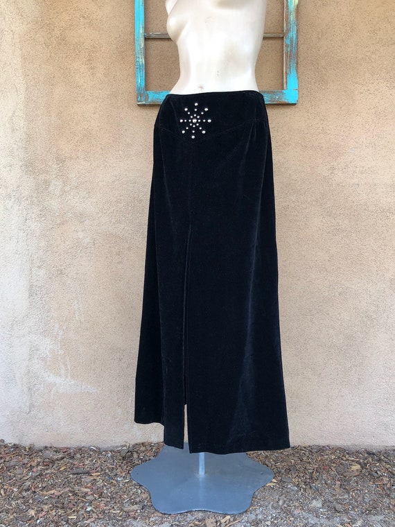 Vintage 1970s Studded Black Velvet Skirt Midi Max… - image 4