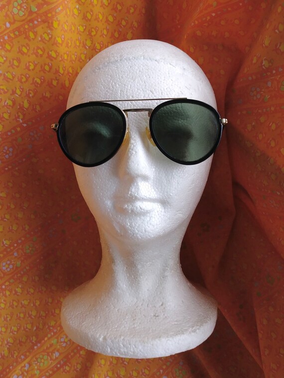Vintage 1980s Round Aviator Sunglasses Tinted NON 