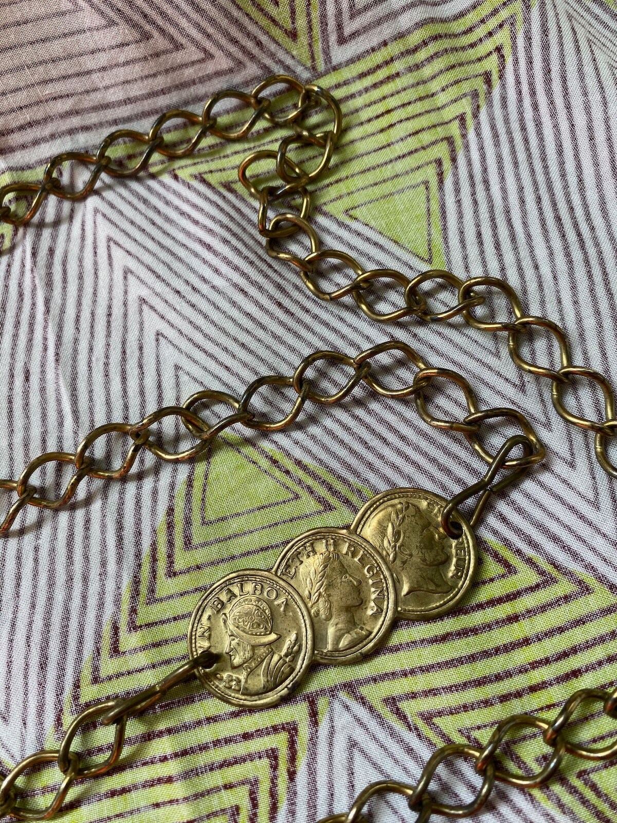 VTG 1960s Gold Chain Belt with Medallions OS Up To W40 Vintage 1960s Gold Chain Belt With Medallions OS up to W40  main image 4