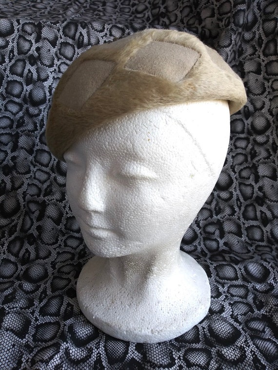 Vintage 1950s Hattie Carnegie Hat Caplet Beret Wo… - image 7