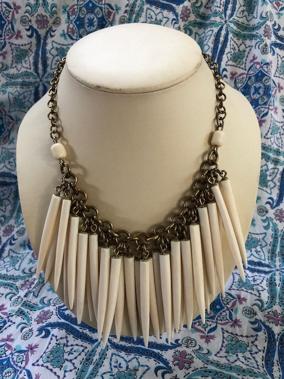 Vintage 1990s Tribal Modernist Collar Necklace Up 