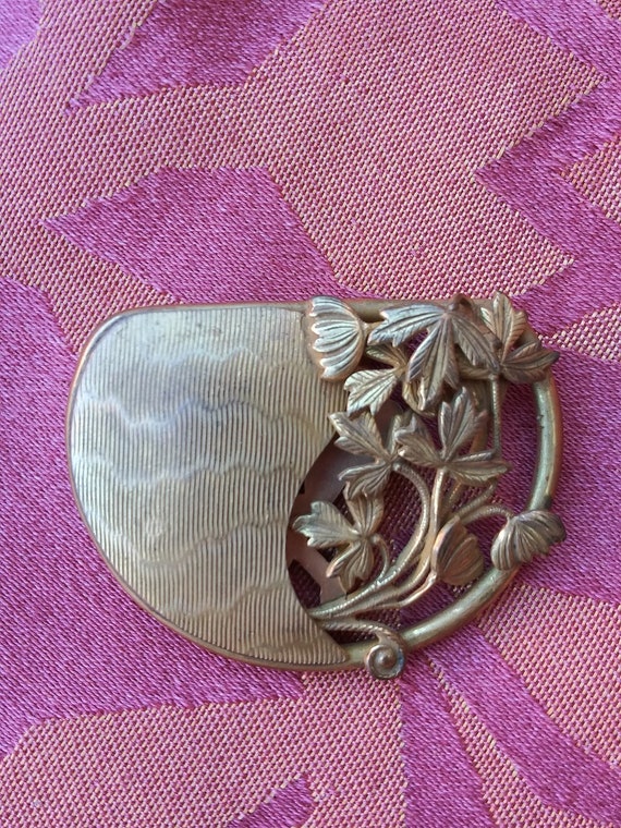 Vintage brass clip Gem