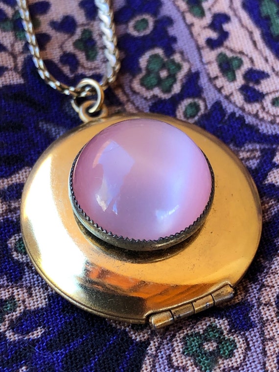 Vintage 1950s 1960s Pink Moonstone Locket 18 Inch… - image 4