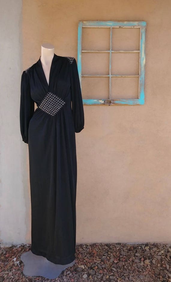 Vintage 1970s Black Maxi Dress Evening Gown w Plu… - image 2