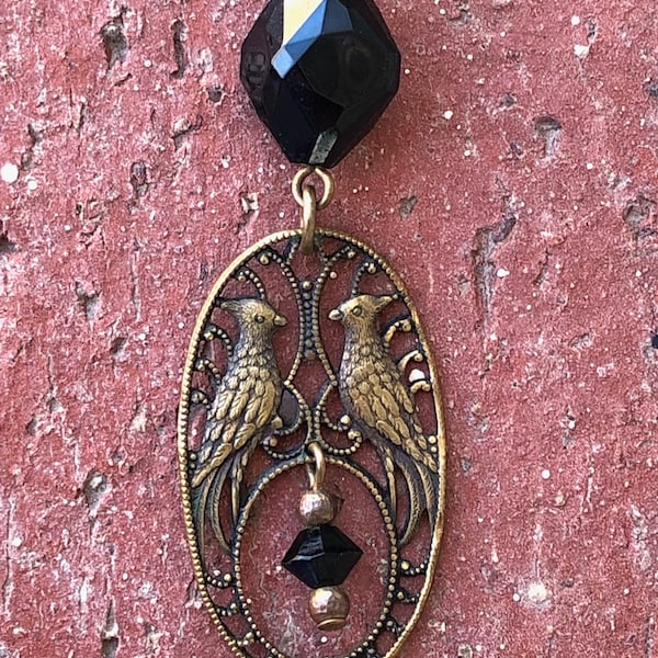 Vintage 1920s Art Nouveau Necklace  with Peacock 21 Inches