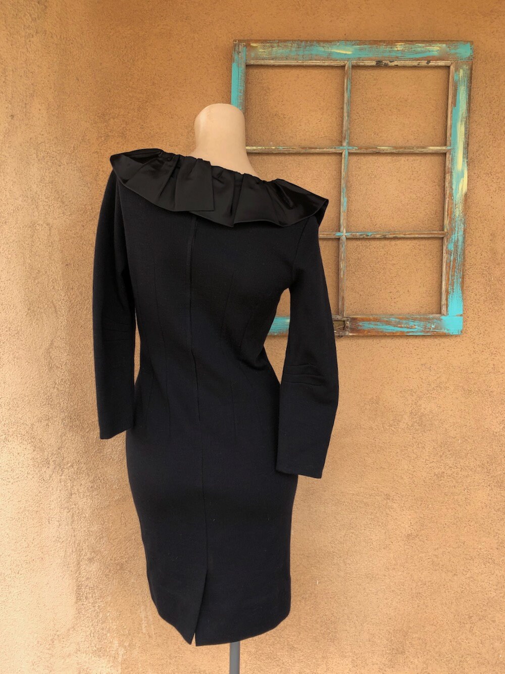 Patron De Couture Vintage McCalls 1961 - Robe Wiggle, Taille B34, Modèle R920 - Neuf, Non Découpé