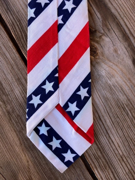 Vintage 1970s Wide Necktie Stars and Stripes Mod … - image 5