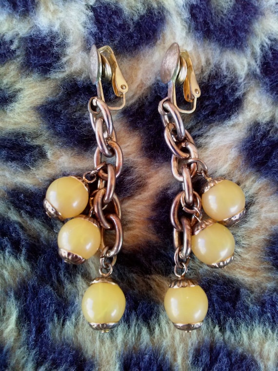 Vintage 1960s Gold Lucite Dangle Earrings Clip On